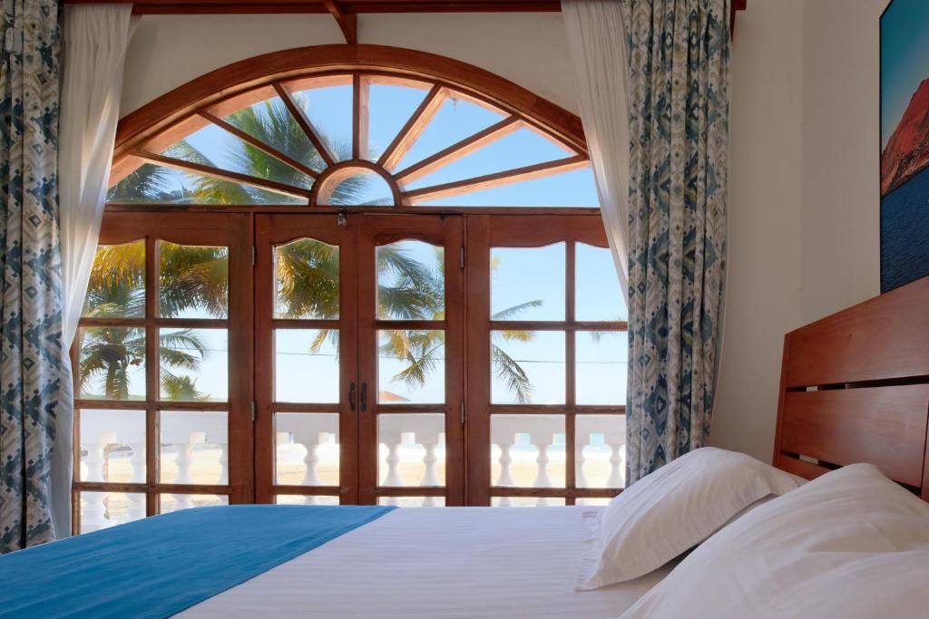 Room at Albermarle Galapagos Beachfront, PUERTO VILLAMIL