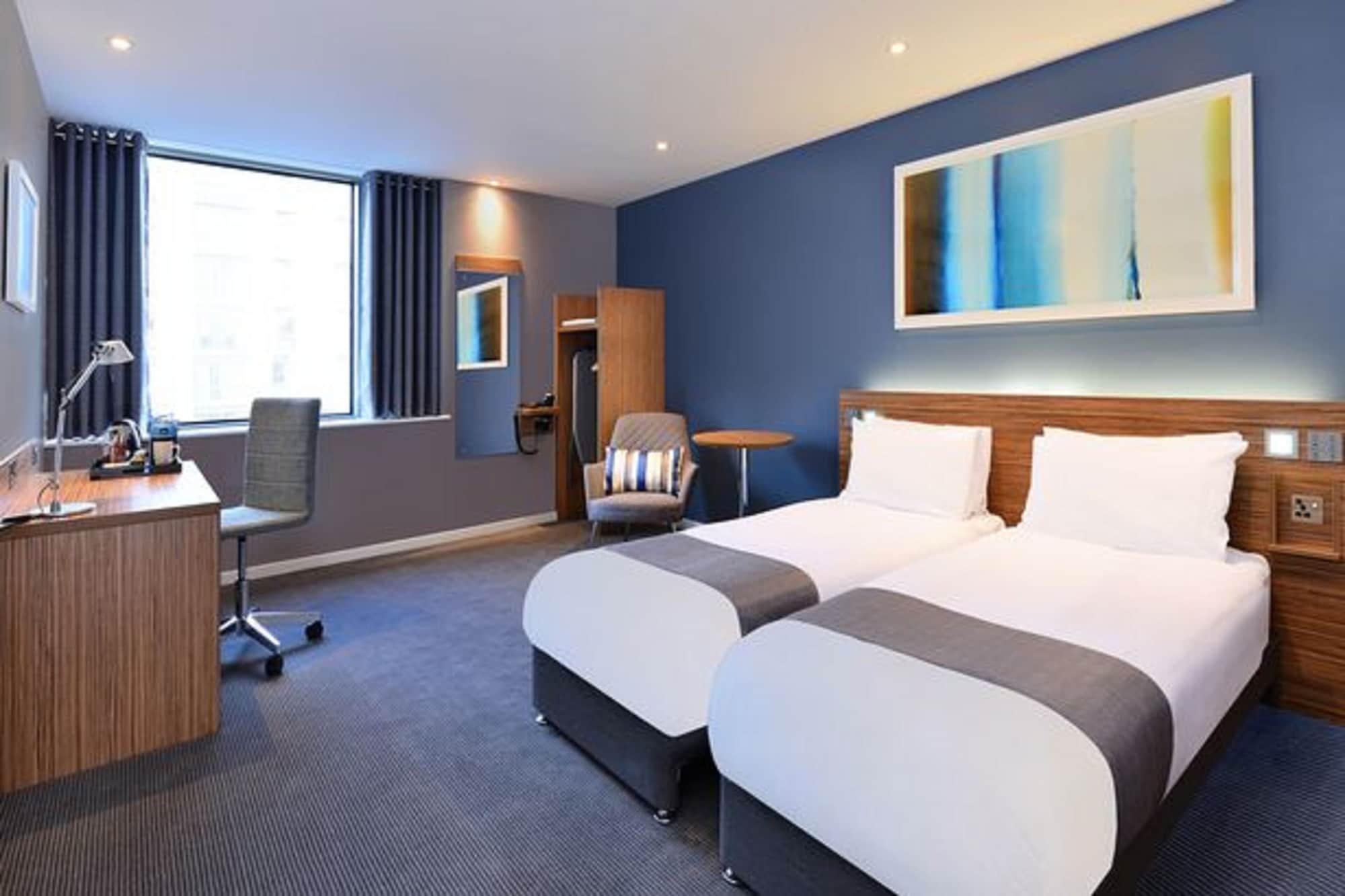 STANDARD, TWIN BEDS