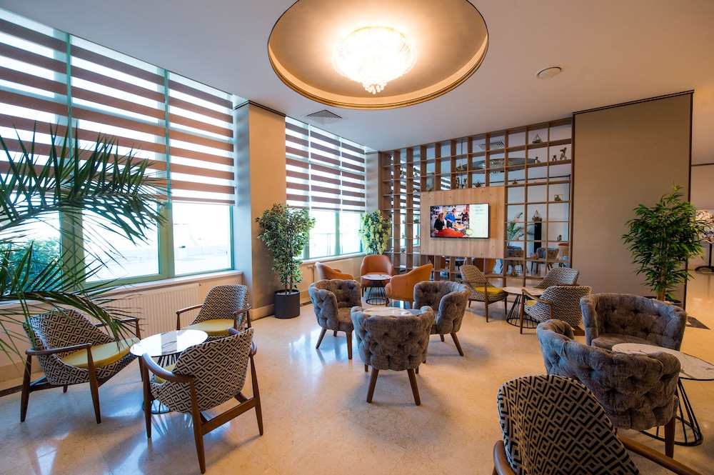 Malibu Hotel 30/50