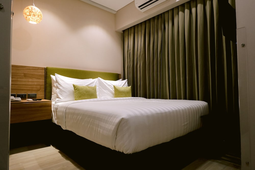 Goldberry Suites & Hotel Cebu 27/50