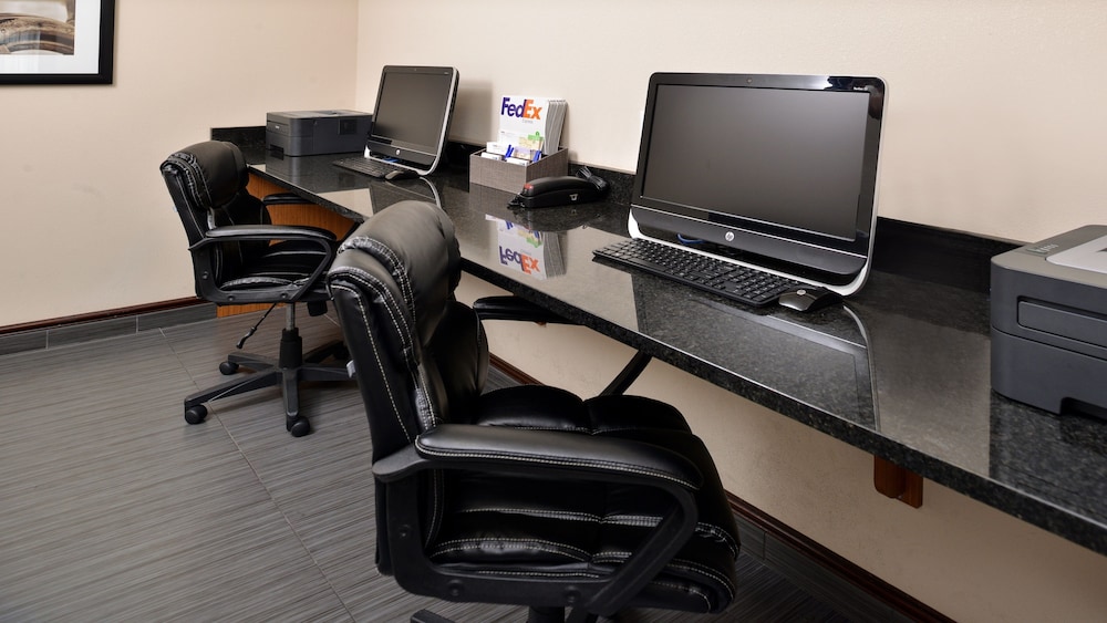 Fairfield by Marriott Inn & Suites Fort Walton Beach Hurlburt Area 32/48