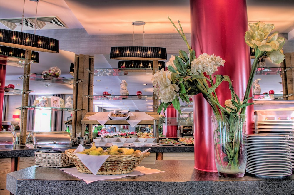 Hotel Restaurant Verviers 44/67