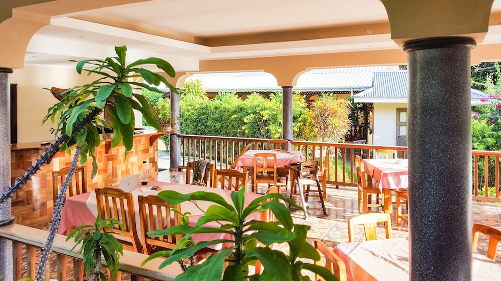 Bernique Guest House 12/22