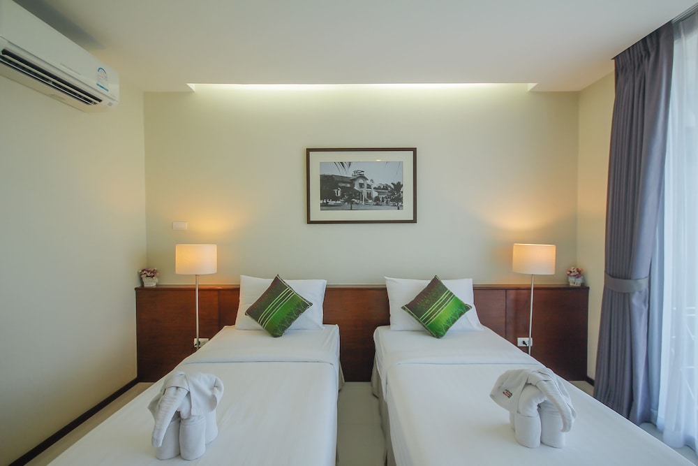 Baan Nilrath Hotel 12/50