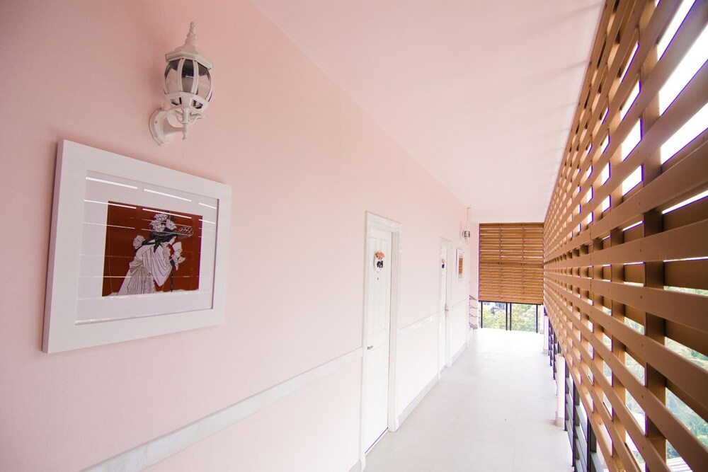 Boonsiri Boutique Hotel 9/50