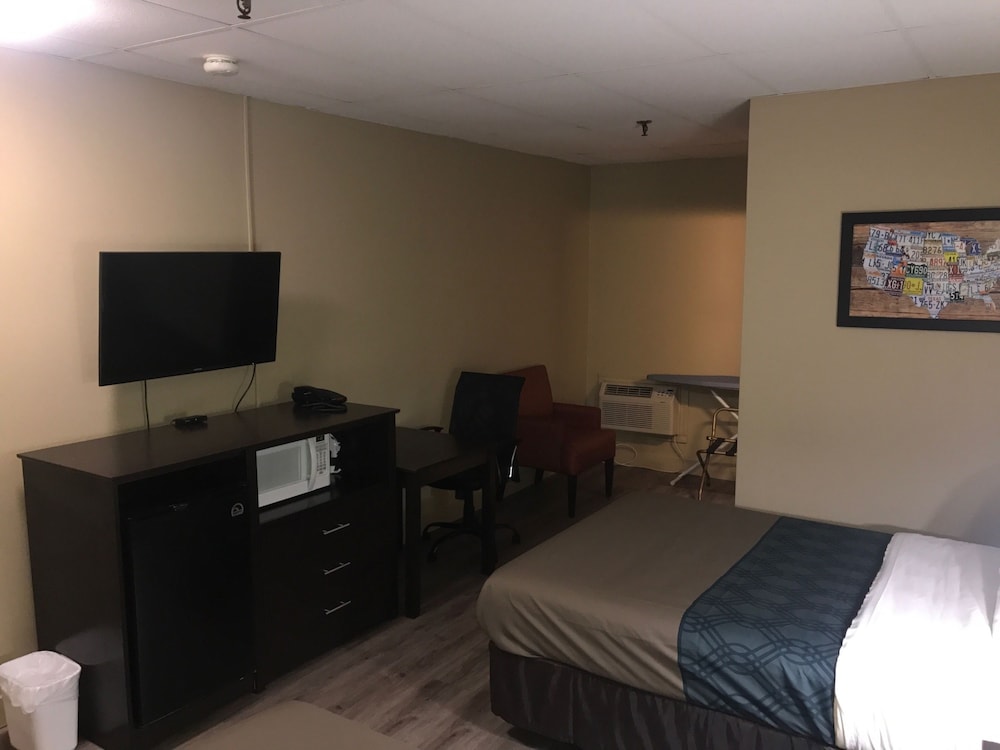 Framingham Inn 23/44