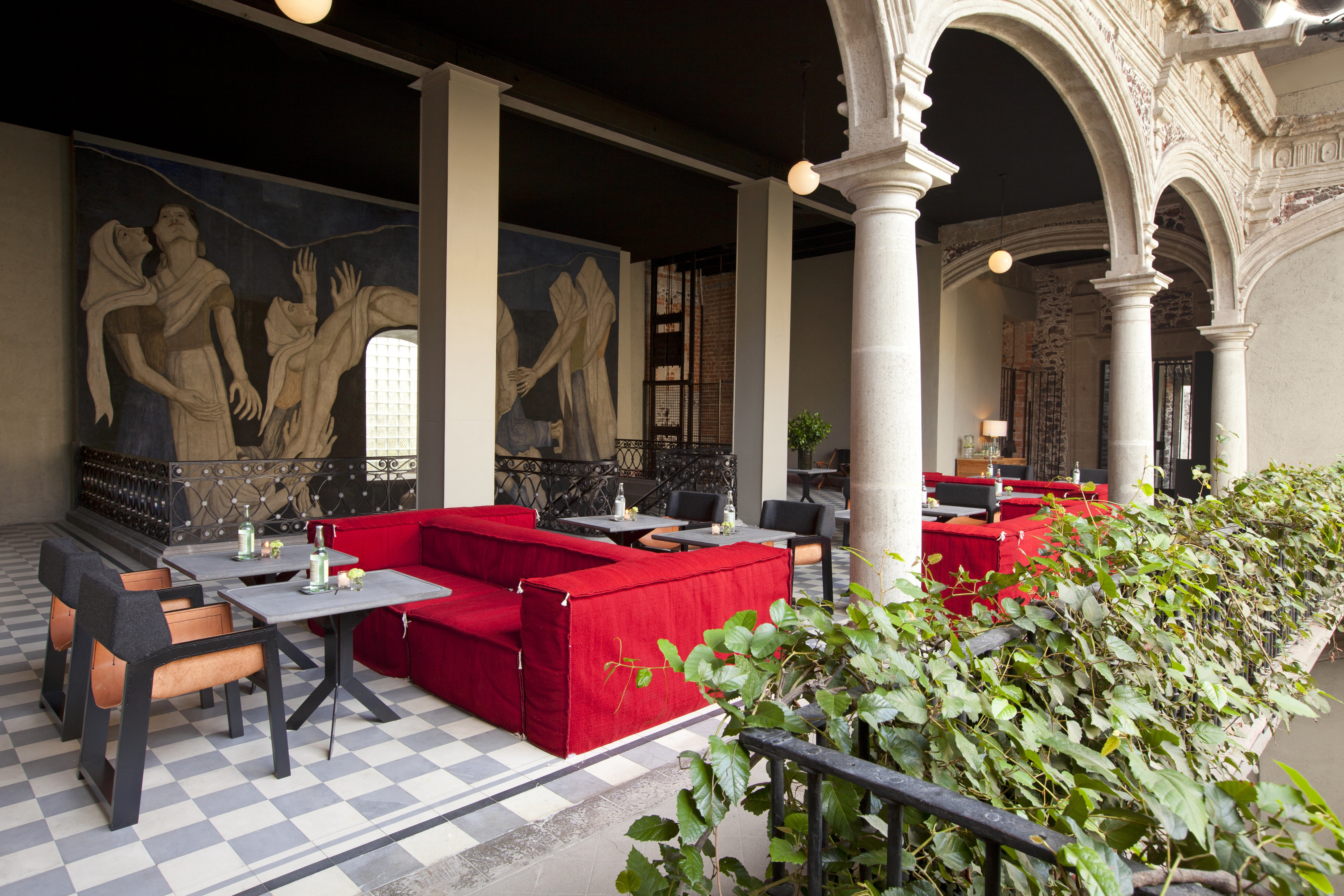 Downtown Mexico Hotel 4/25