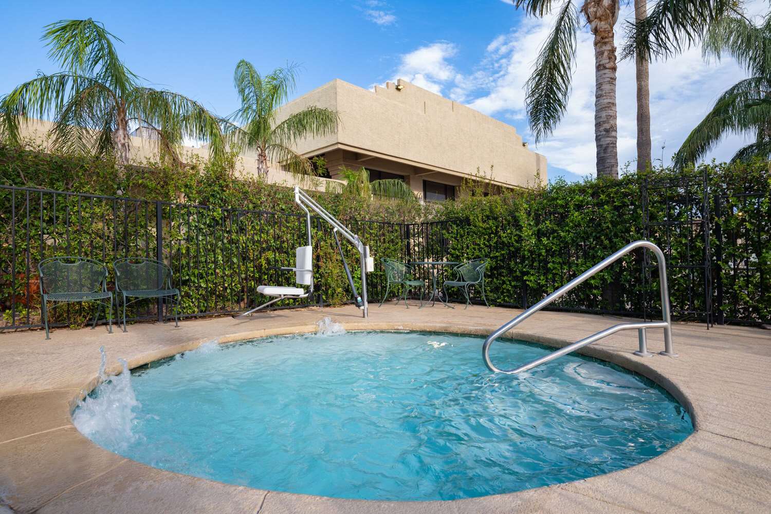 Ramada by Wyndham Tucson 29/63