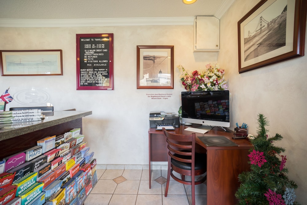 Travelers Inn 33/41