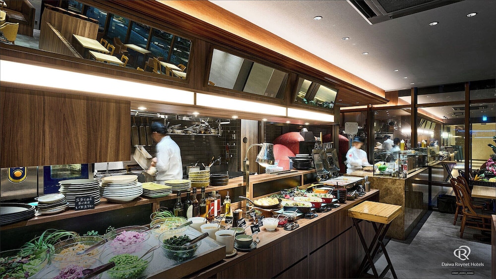 Daiwa Roynet Hotel NAHA-OMOROMACHI PREMIER 38/50