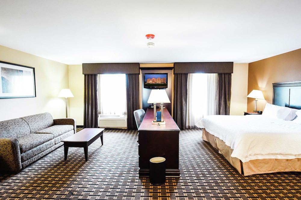 Hampton Inn And Suites Pine Bluff 21/46