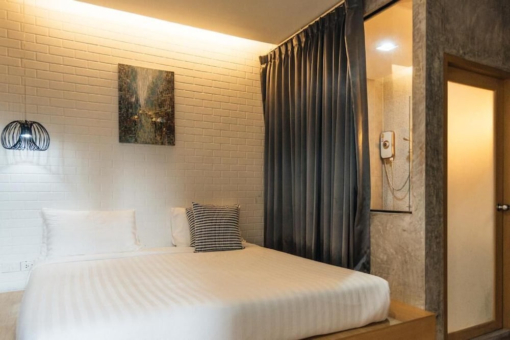 Journey Hostel Suratthani 13/56