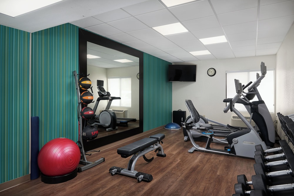 Holiday Inn Express Scottsdale North 24/40
