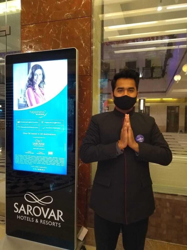 Venizia Sarovar Portico (ex Grand Venizia) 42/55
