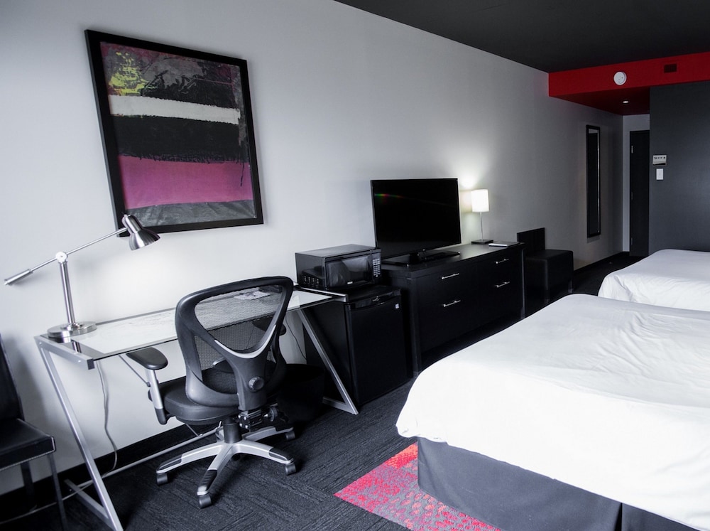 Grand Times Hotel Quebec City Airport 19/60