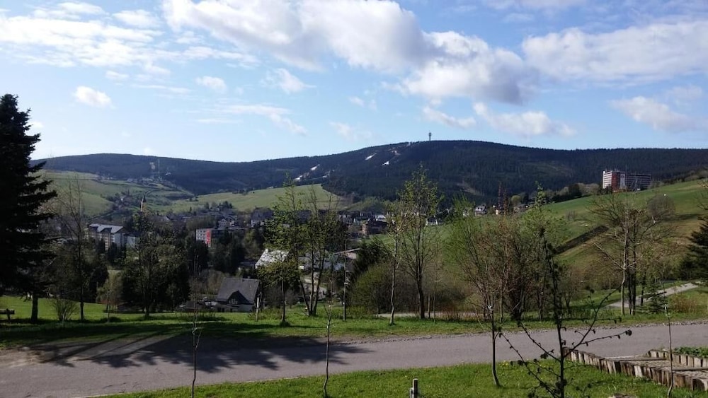 PANORAMA HOTEL OBERWIESENTHAL 36/41