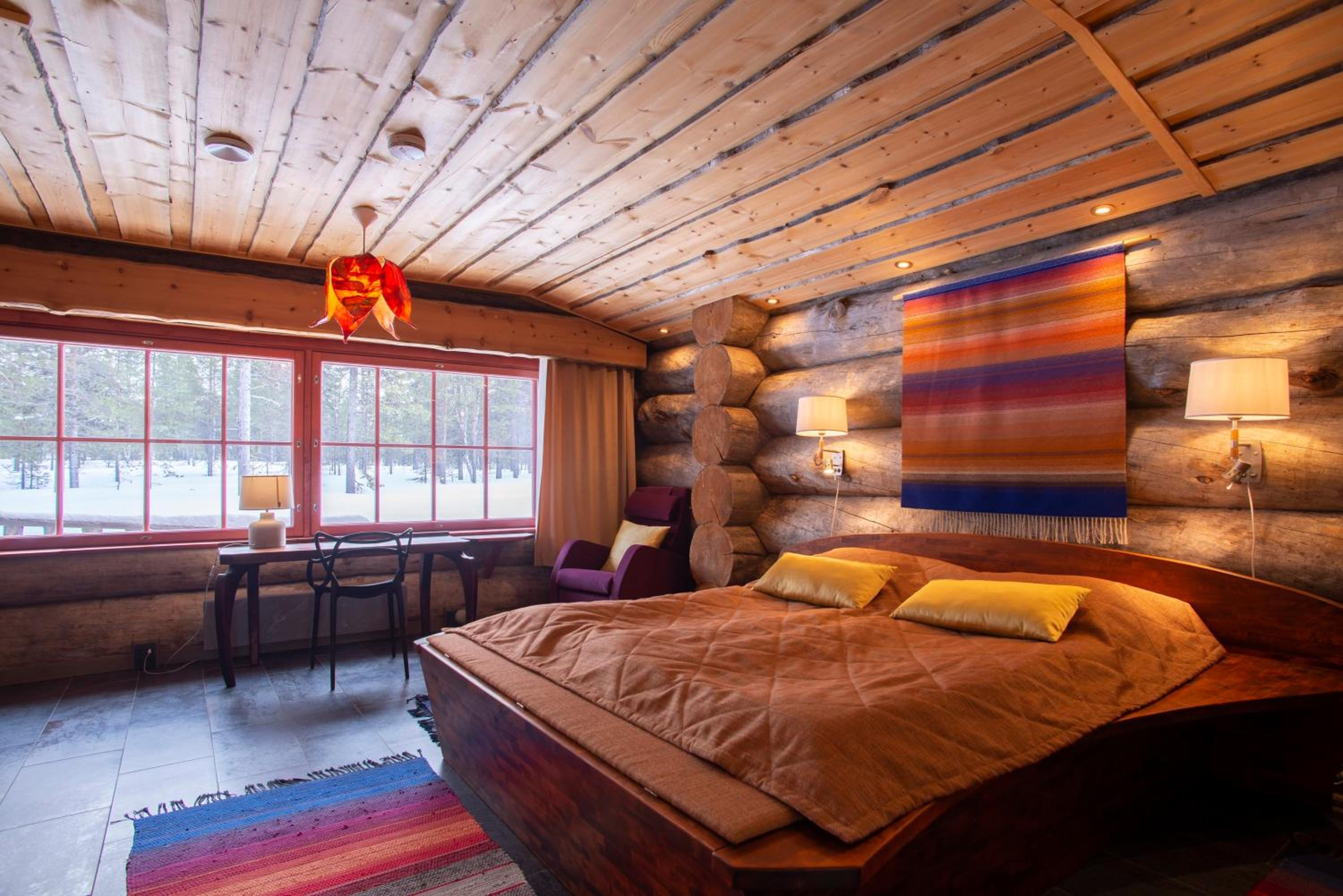 Glass Igloo, Kelo, Luxury, 3 Double Beds