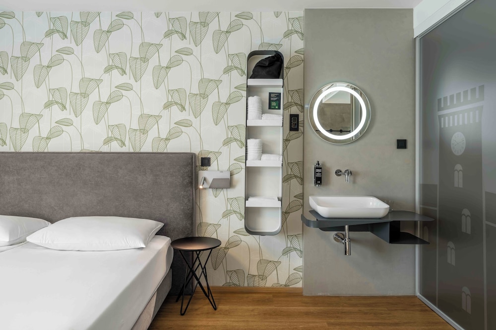 Ibis Styles Ljubljana Centre 48/51