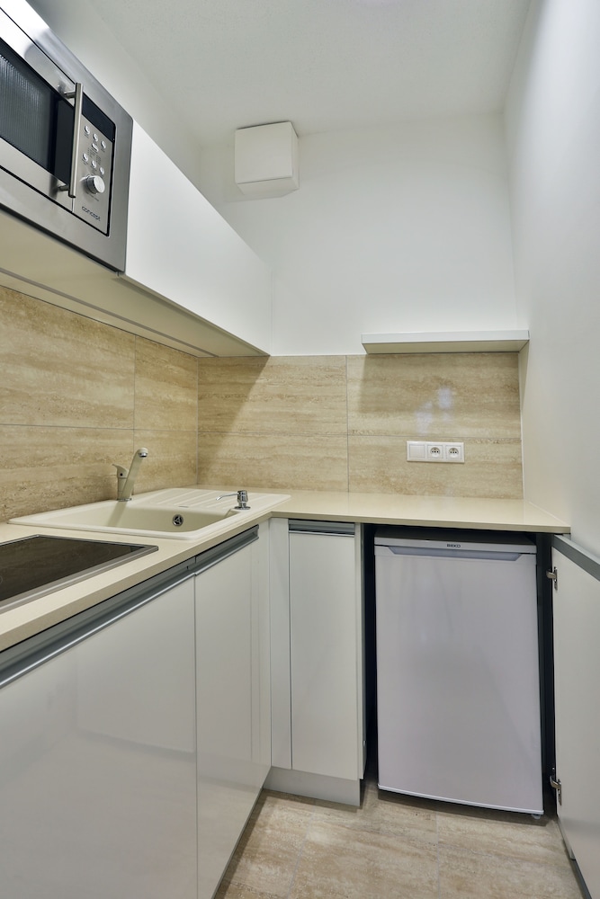 VIP Apartments 20/30