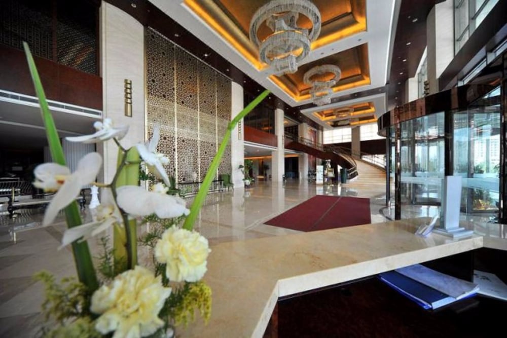 S N Hotel Dalian 16/25