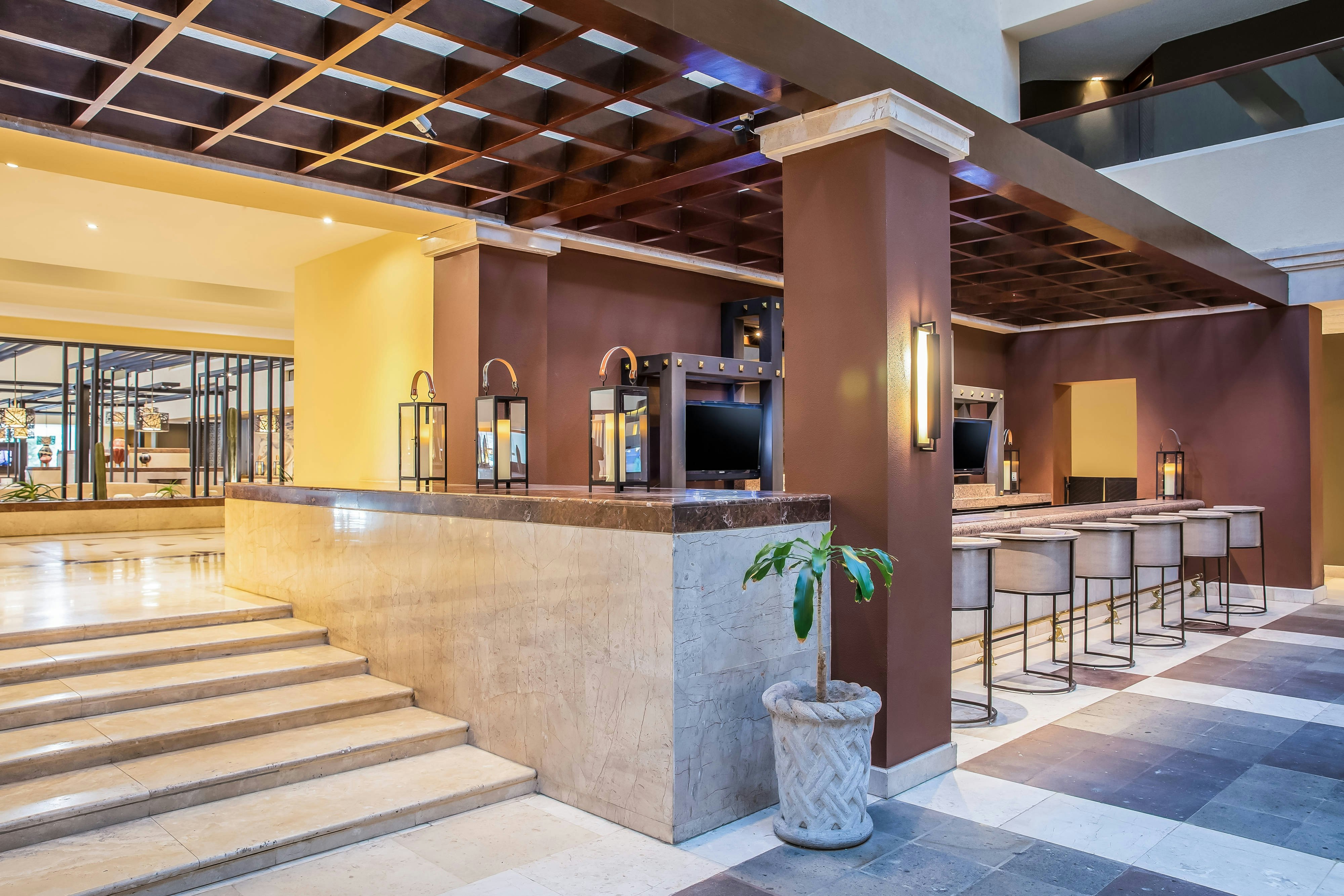 Sheraton Chihuahua Soberano 7/40