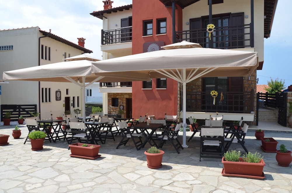 Helianthus Guesthouse 11/50