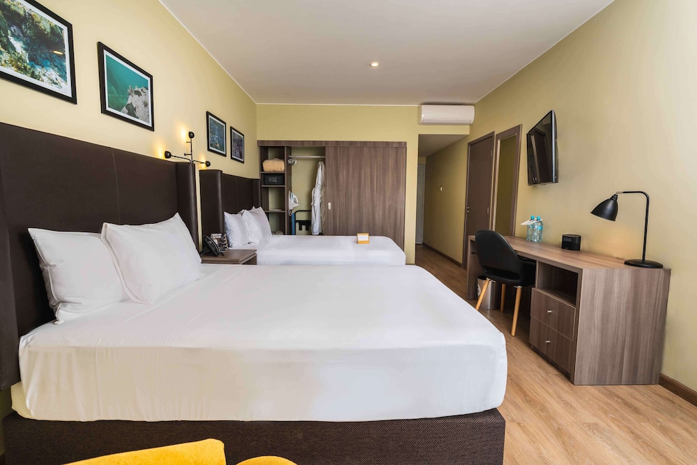 Casa Andina Select Paracas 12/50