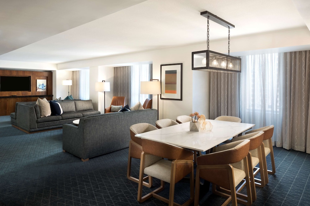Grand Hyatt San Antonio River Walk 47/75