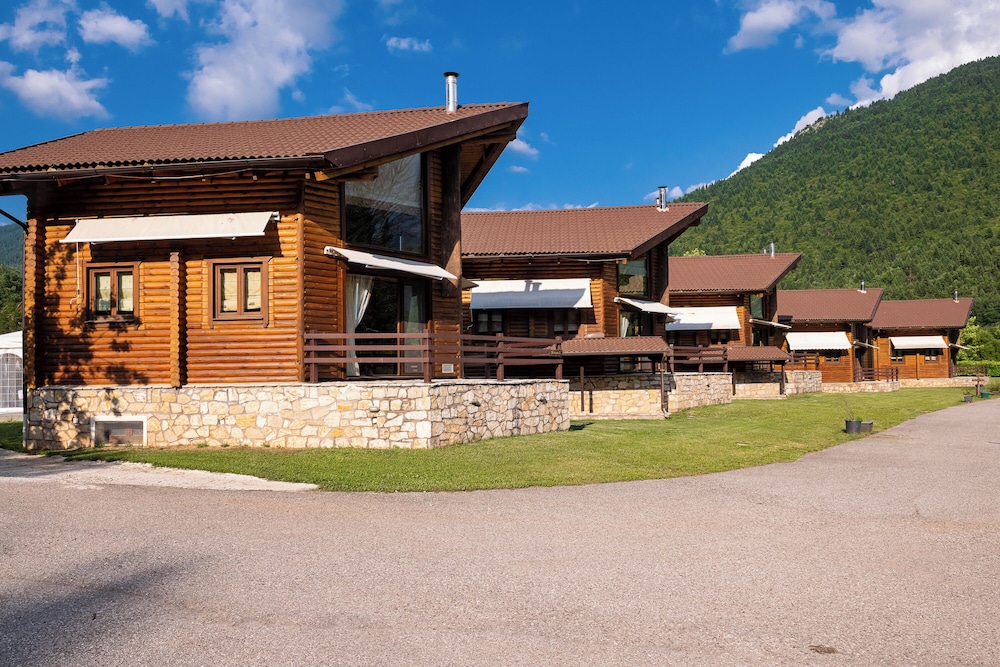 Natura Chalets 48/55