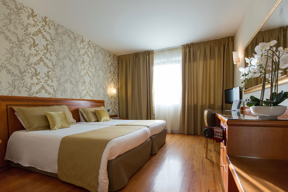 Hotel Palace Verona 25/70