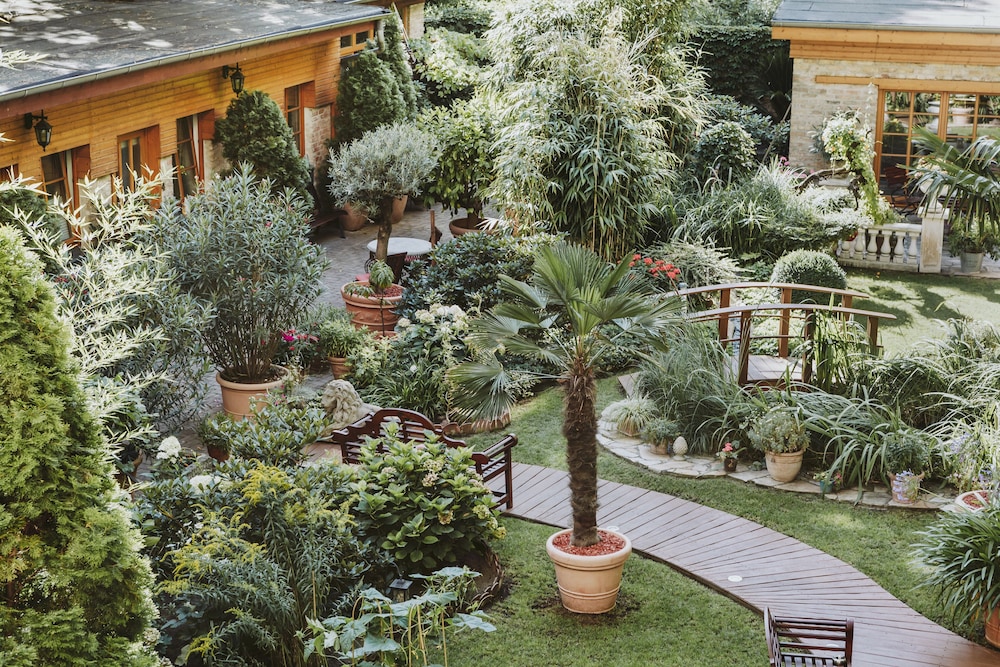 Garden Boutique Hotel Berlin-Mitte 57/62