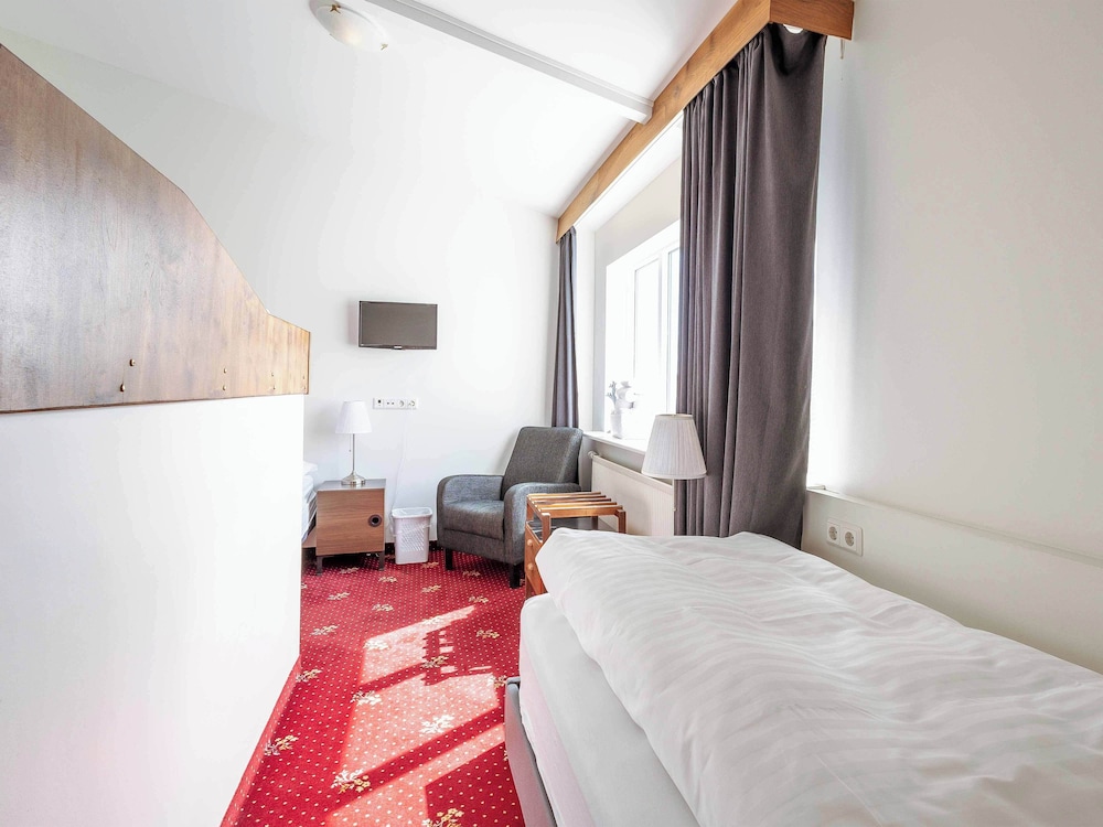 Húsavík Cape Hotel 11/50