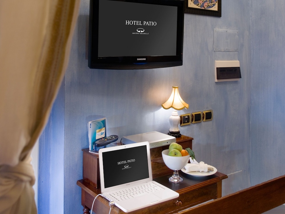 Graziella Patio Hotel 56/63
