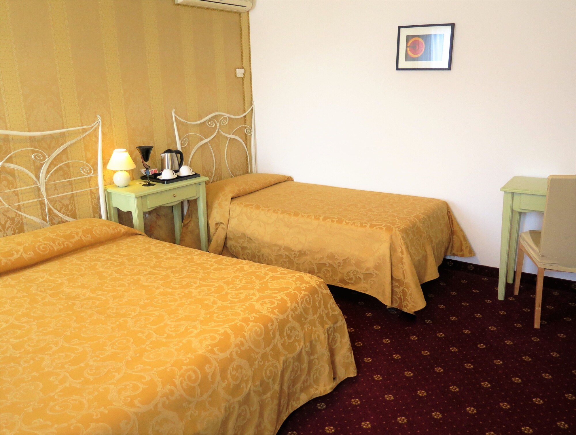 غرفة سوبيريور ثلاثية بثلاثة أسرّة، Hotel Al Soffiador 3/10