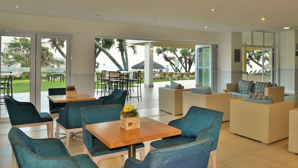 BLUE MARLIN HOTEL 56/84
