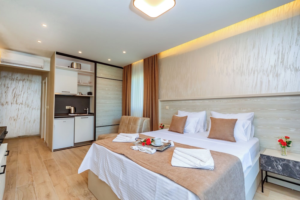 Luxury apartments Queen 16/47