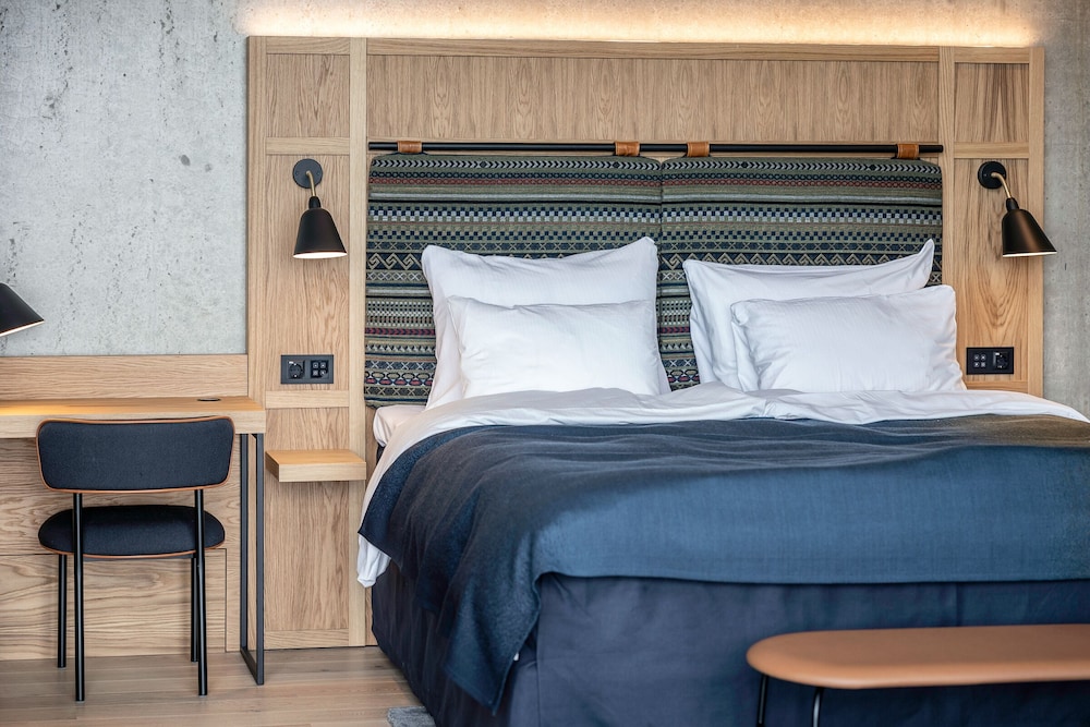 Quality Hotel Richard With 13/42