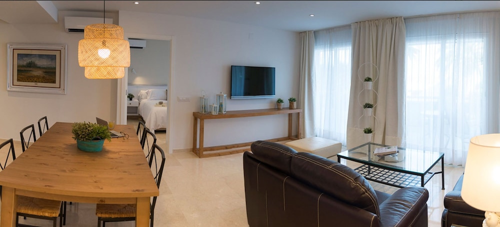 Mediterraneo Sitges Hotel Apartments 22/50