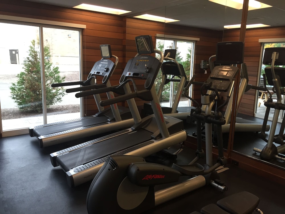 Fairfield Inn Suites Utica 26/47