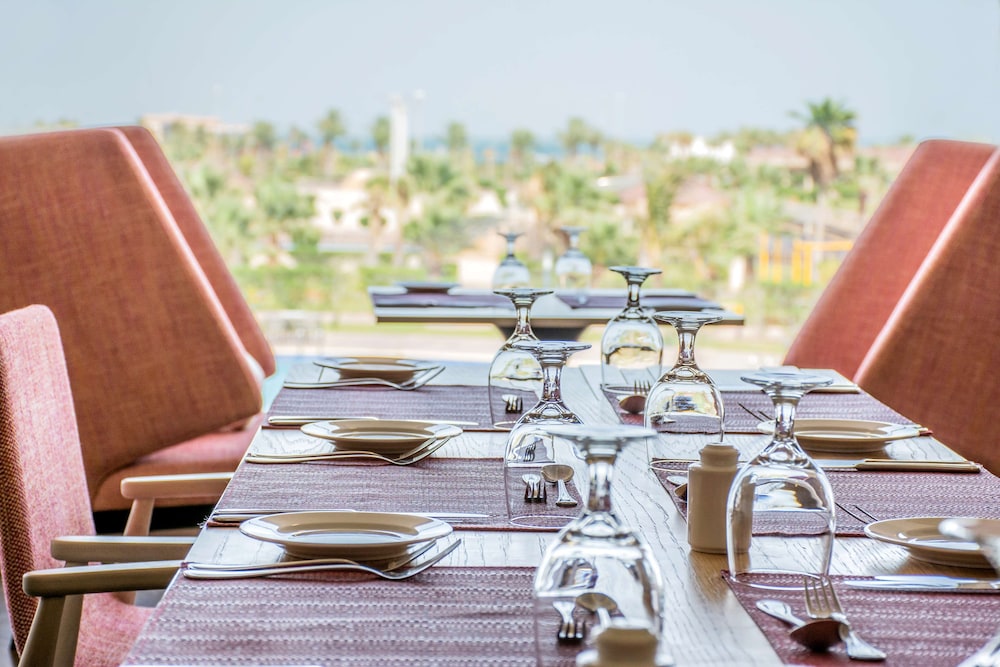 منتجع راديسون بلو الخبر، شاطئ نصف القمر(Radisson Blu Resort Al Khobar Half Moon Bay) 49/69