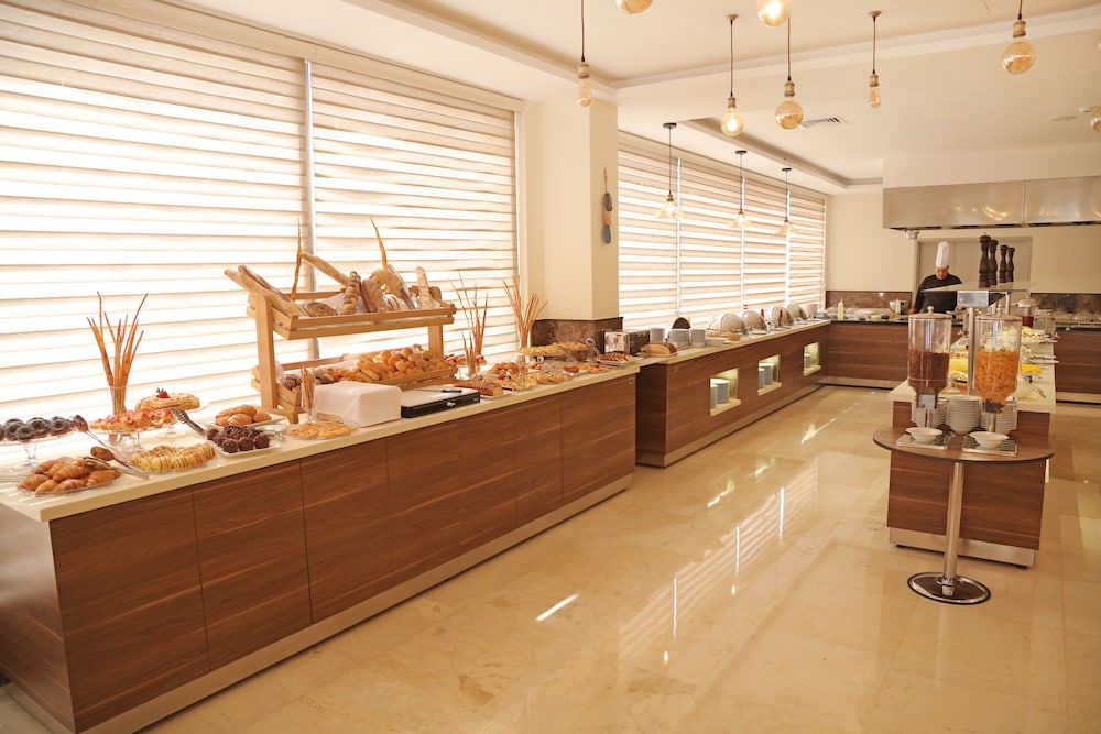 Lobby at Lacosta Hotel, AQABA