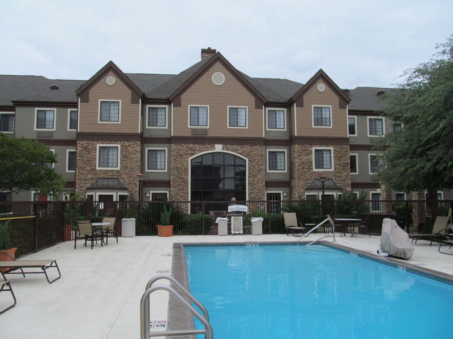 Sonesta ES Suites San Antonio Northwest 4/58