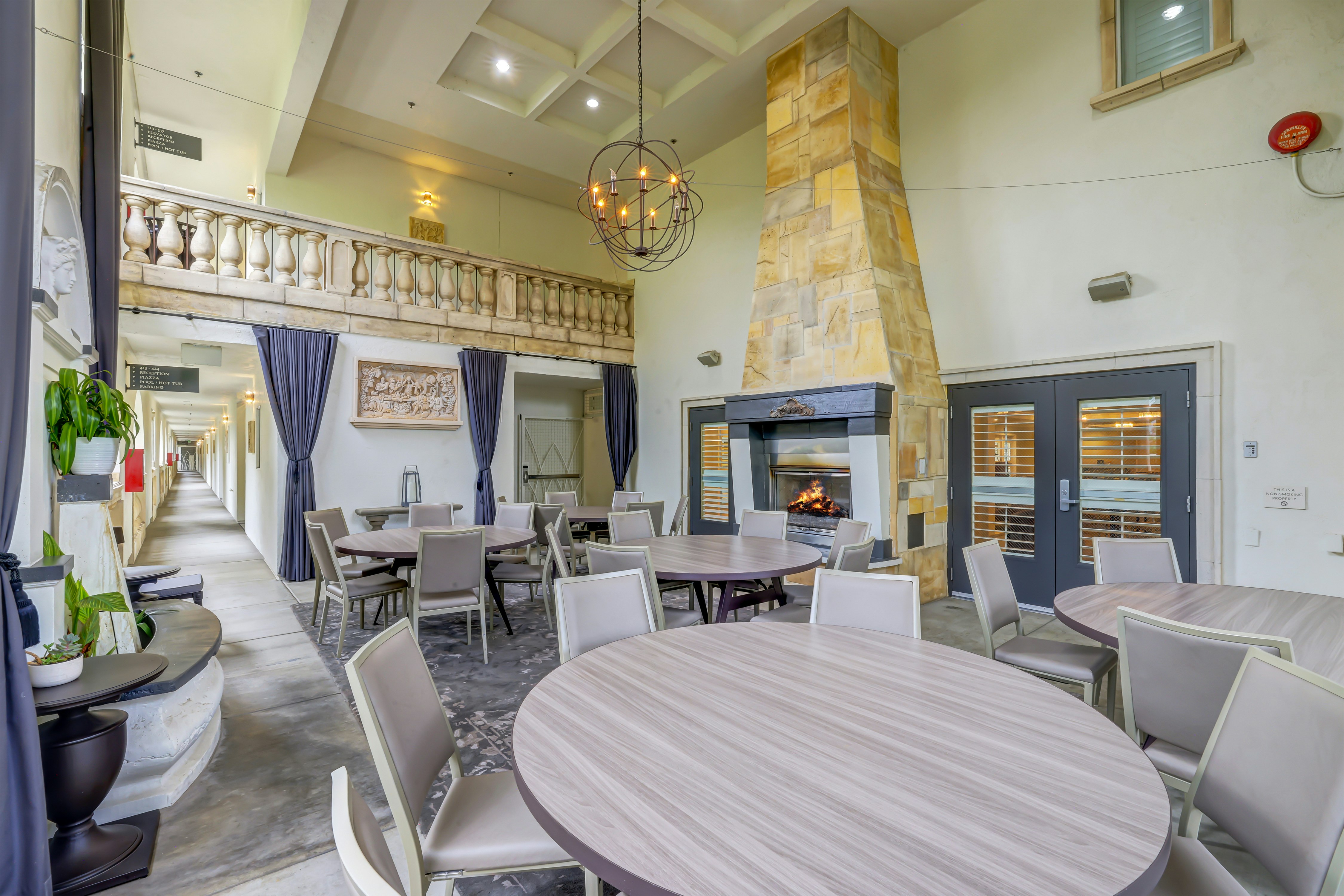 The Lodge at Healdsburg, tapestry Collection by Hilton 26/39