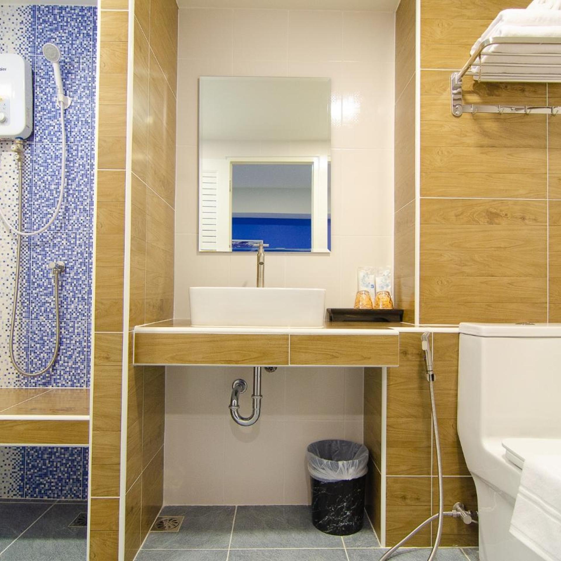 Bleu Marine Sattahip 49/50