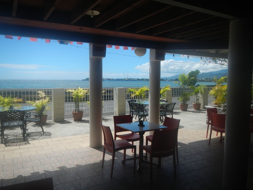 Hotel Millenia Samoa 30/50