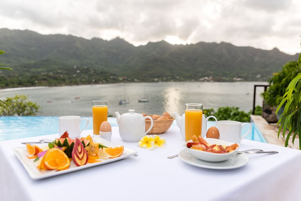 NUKU HIVA KEIKAHANUI PEARL LODGE 9/56