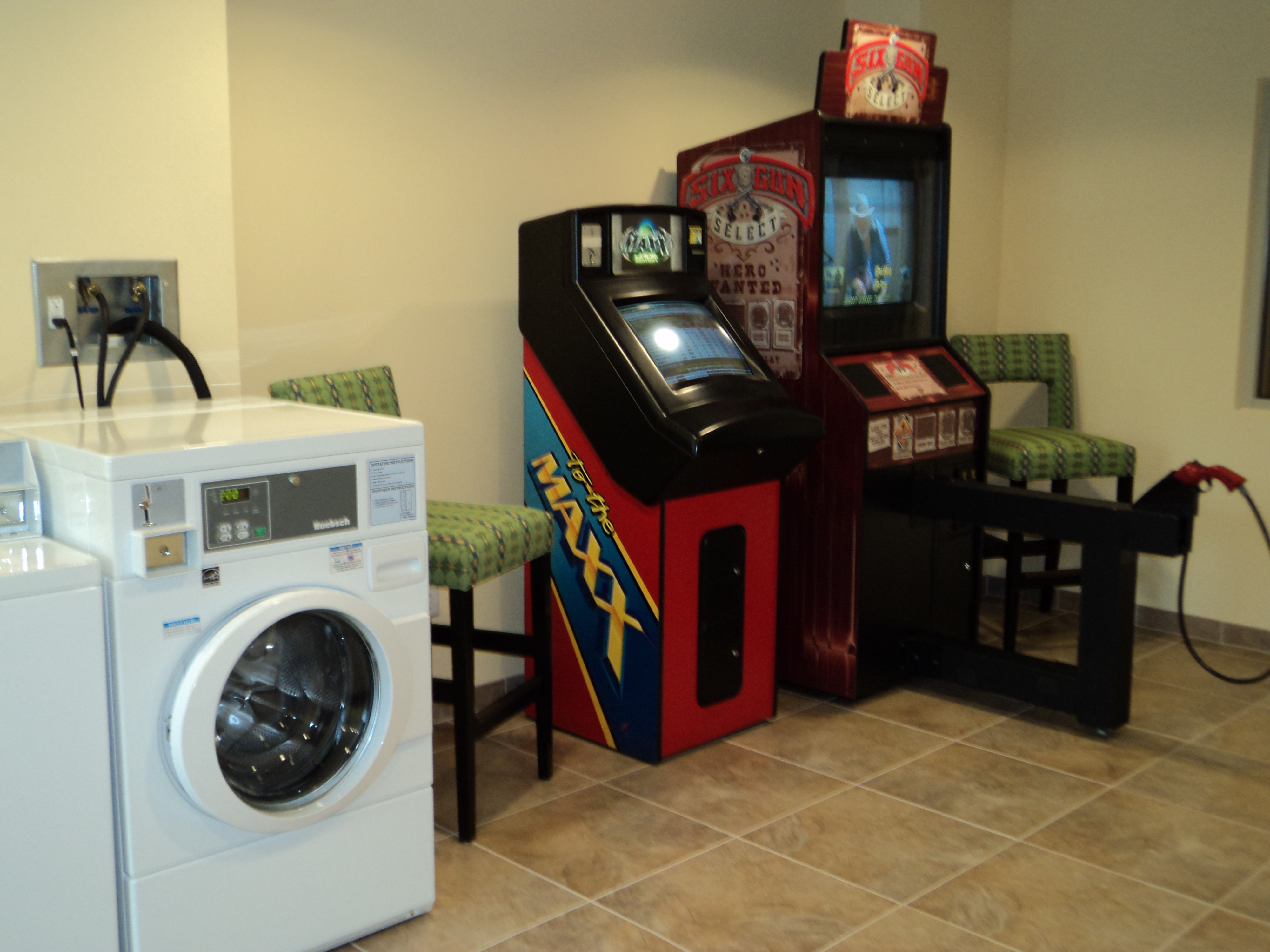Holiday Inn Express Hotel And Suites Scranton 67/69