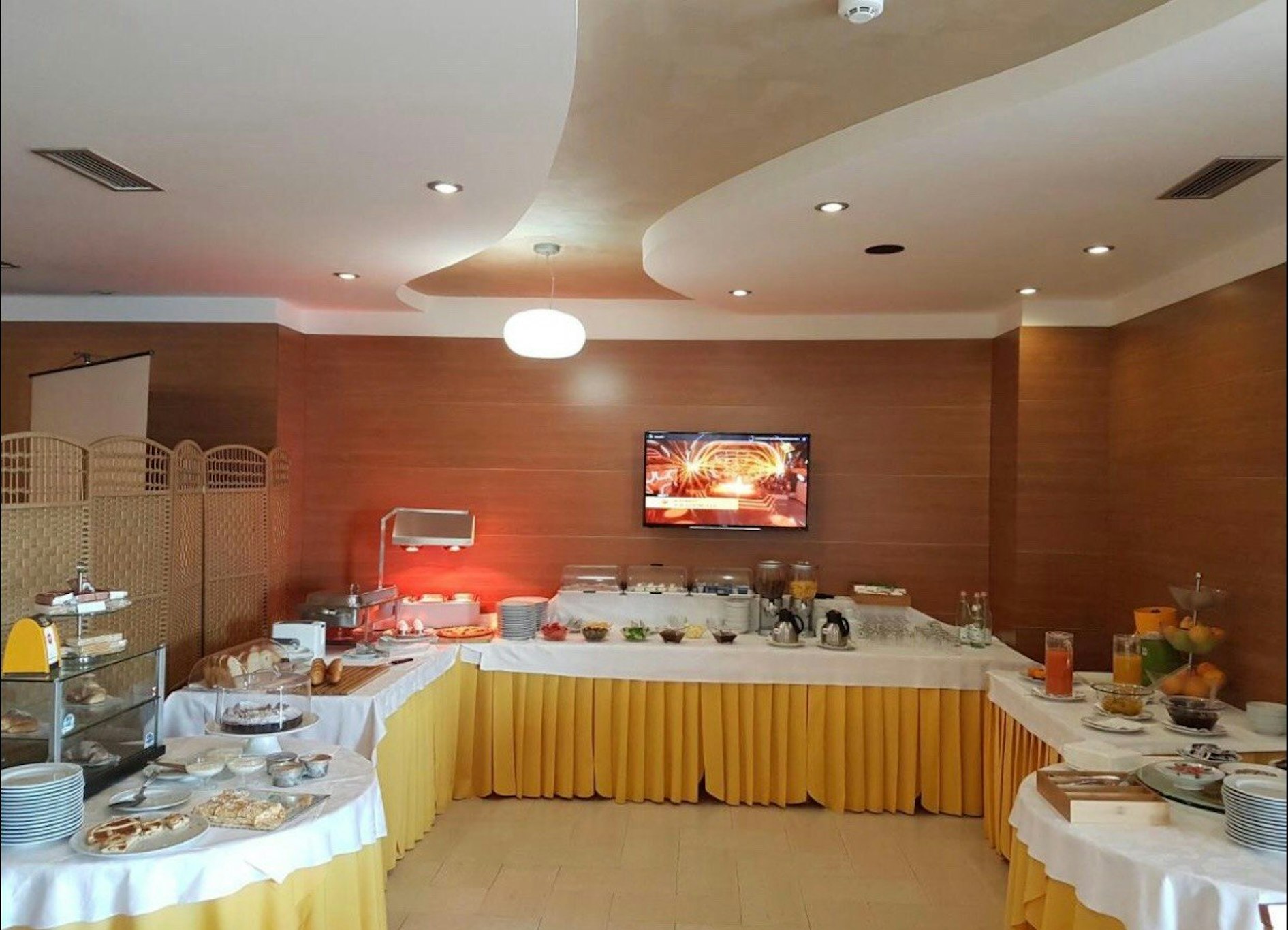 Aragosta Hotel 6/32