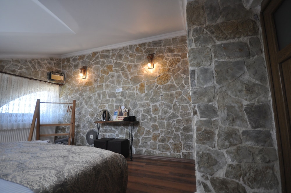 Uchisar Stone House 19/41