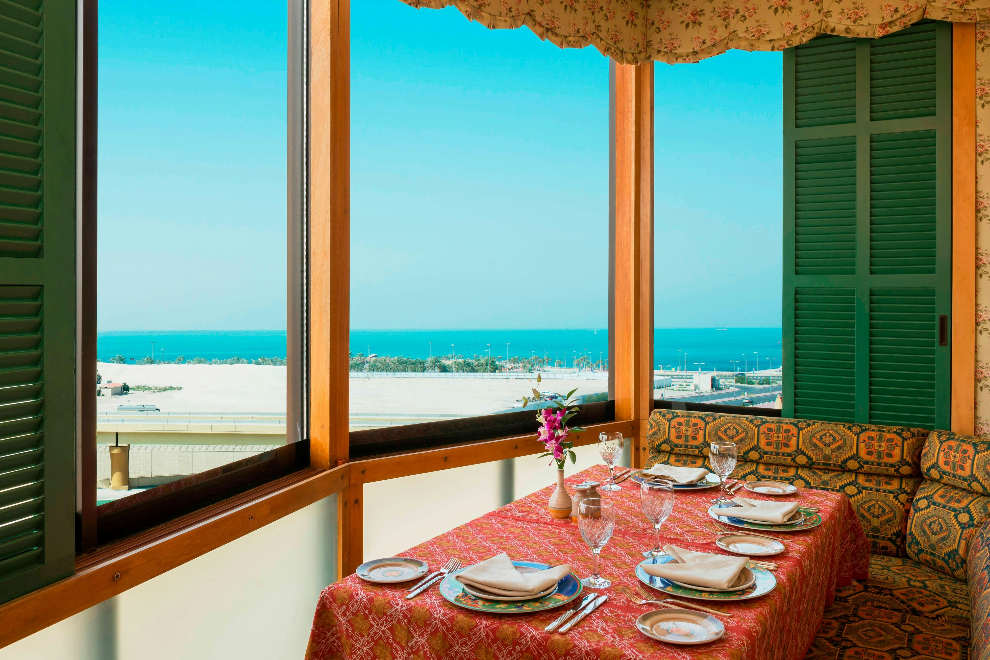 Sheraton Kuwait A Luxury Collection Hotel Kuwait City 42/65